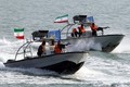 Xuồng cao tốc Iran mang vũ khí gì mà tự tin "cà khịa" tàu chiến Mỹ?