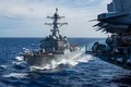 Sức mạnh khu trục Mỹ tiến vào vùng Trung Quốc tập trận trên Biển Đông 