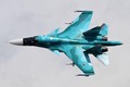 Tiêm kích bom Su-34 Nga luyện không chiến ở độ cao không tưởng