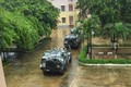 Xe lội nước BTR-152 ứng phó bão số 9 ở Đà Nẵng