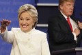 "Kẻ khóc, người cười" sau cuộc tranh luận Clinton-Trump vòng 3