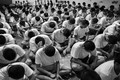 Cảnh đông đúc kinh hoàng trong nhà tù, trại cai nghiện Philippines