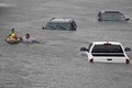 Cảnh ngập lụt kinh hoàng ở Texas vì siêu bão Harvey