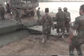 Video: Quân đội Syria vượt sông Euphrates phía đông bắc Deir Ezzor