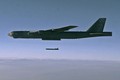 Vì sao Mỹ triển khai ồ ạt “pháo đài bay” B-52 tới Guam?