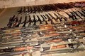 Rời Douma, phiến quân giao nộp lượng vũ khí “khủng” cho QĐ Syria