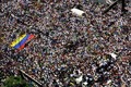Venezuela: Hàng chục ngàn người biểu tình đòi điện, nước