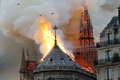 Cháy Nhà thờ Đức Bà Paris: Vì đâu nên nỗi?