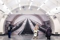 Đột nhập hệ thống tàu điện ngầm đẹp nhất thế giới