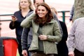 “Vẻ đẹp không tuổi” của Công nương Kate Middleton hút mọi ánh nhìn