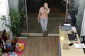 Video: Cô gái che mặt rồi trộm iPhone 11 Pro Max ở Hà Nội
