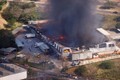 Cảnh cướp phá, phóng hỏa gây hỗn loạn ở Nam Phi nhìn từ trên cao