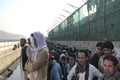 Afghanistan: Nổ liên tiếp bên ngoài sân bay ở Kabul, nhiều người thiệt mạng