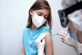 Bộ Y tế: Trẻ 12-17 tuổi tiêm vắc xin COVID-19 trong tháng 10/2021