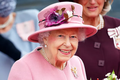 Căn bệnh khiến Nữ hoàng Elizabeth II nhập viện 10 năm trước