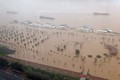 Mưa lũ tàn phá Trung Quốc, hơn 100.000 người sơ tán