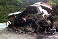 Hiện trường vụ nổ xe khách ở Lào làm nhiều người Việt tử vong