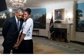Valentine ngọt ngào của cựu Tổng thống Obama và phu nhân