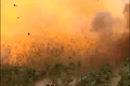Siêu pháo tự hành 203mm của Ukraine nổ tung khi vừa nạp đạn