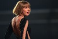 Taylor Swift ẵm giải khủng tại lễ trao giải Grammy 2016