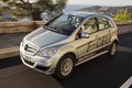 Tận mục Mercedes B-Class chạy 300.000km... không cần xăng