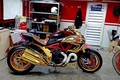 "Hàng độc" Ducati Diavel phiên bản vàng 24k tại Việt Nam