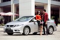 Trai tài, gái sắc cuốn hút bên Honda Civic Modulo