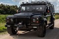 Xem Land Rover Defender 110 độ khủng từ trong ra ngoài