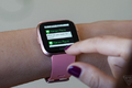 Google đã mua Fitbit khiến cho Apple lo lắng