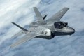 Tiêm kích F-35 Mỹ lượn trên bầu trời Syria ngay trước mắt quân đội Nga 