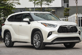 Toyota Highlander Platinum 2021 hơn 4 tỷ đồng tại Việt Nam