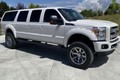 Ford F-250 độ 6 cửa phong cách limousine rao bán 1,38 tỷ đồng