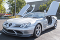 Manny Khoshbin tậu "mũi tên bạc" Mercedes-Benz SLR McLaren thứ 10