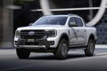 Ford Ranger plug-in hybrid 2025 lộ diện, chạy 45km không "uống" xăng