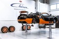 Bugatti Chiron hơn 70 tỷ đồng mua đã khó, phí "nuôi" xe còn khó hơn