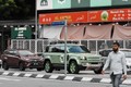 "Tóm gọn" Land Rover Defender hơn 7 tỷ của đại gia Việt ở Malaysia 