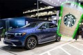 Mercedes-Benz “bắt tay” Starbucks tạo ra mạng lưới sạc nhanh ôtô điện