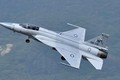 Tiêm kích rẻ tiền JF-17 Trung Quốc có khách thứ 2