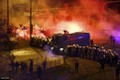 Video cảnh sát Ba Lan căng mình chống đỡ người biểu tình
