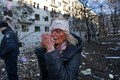 Hiện trường tàn khốc tại Ukraine sau cuộc tấn công của Nga