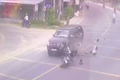 Video: Thanh niên tử vong khi phi xe về nhà báo tin bố tai nạn