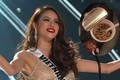 Phạm Hương ăn mì tôm chống đói thi Miss Universe 2015