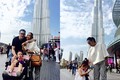 Vợ chồng Đoan Trang cùng con gái đi du lịch ở Dubai
