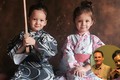 Cặp song sinh nhà Hồng Nhung diện kimono cực đáng yêu