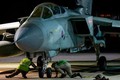 Video: Dàn vũ khí “khủng” Mỹ, Anh, Pháp không kích Syria