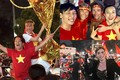 Sao Việt “quẩy” tưng bừng mừng U22 Việt Nam đoạt HCV SEA Games