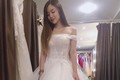 Hoài Lâm khoe vợ mặc váy cưới, hôn lễ sắp cận kề?