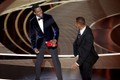 Will Smith xin lỗi Chris Rock sau cú đấm thẳng mặt trên sân khấu Oscar