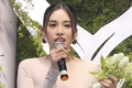 Hoa hậu Tiểu Vy bắt được hoa cưới trong hôn lễ Phương Anh