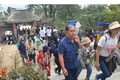 Hàng ngàn người nô nức trẩy hội chùa Hương Tích